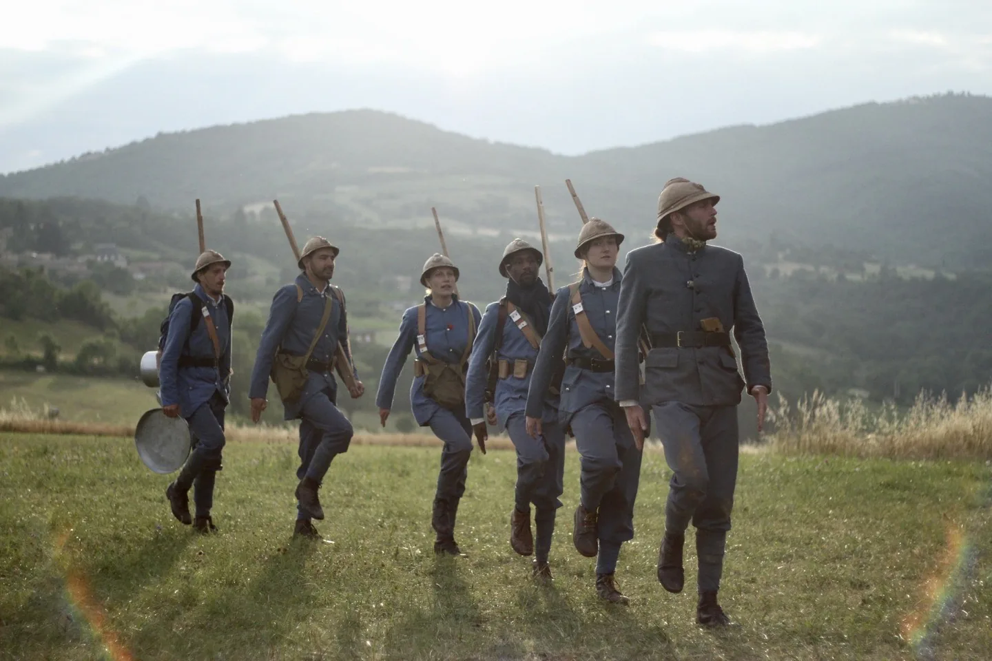 Piano en plein air au coucher de soleil